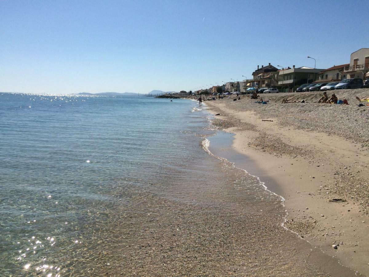 Beach Appartament مارينا دي مونتيمارسيانو المظهر الخارجي الصورة